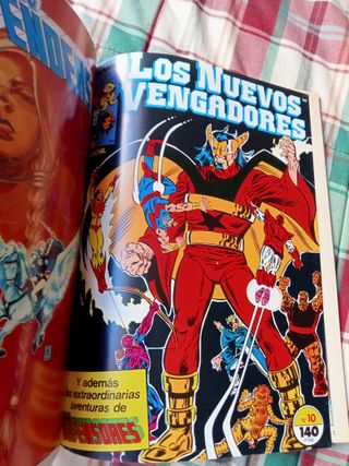 LOS NUEVOS VENGADORES. TOMO contiene 5 comics