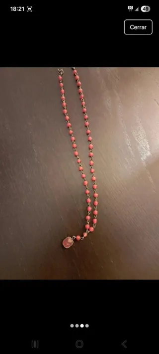 Collar de piedras rojas y plata