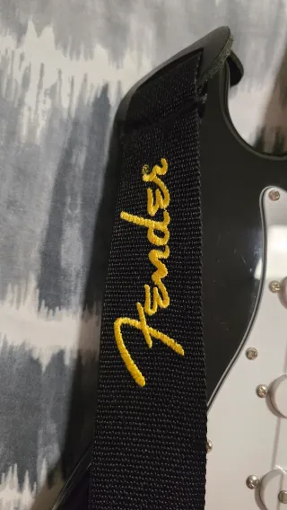 Harley Benton ST-Junior BK Guitarra escala corta