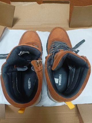 Botas de montaña Paredes Benasque