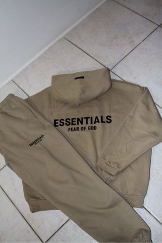 Essentials 1977 Conjunto Sudadera y Pantalón