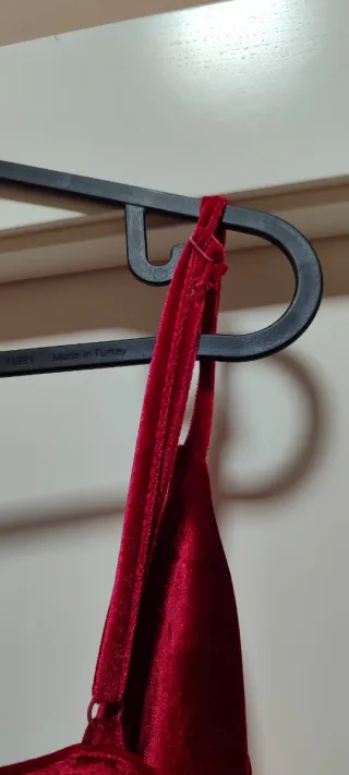 Vestido rojo Source Only talla L