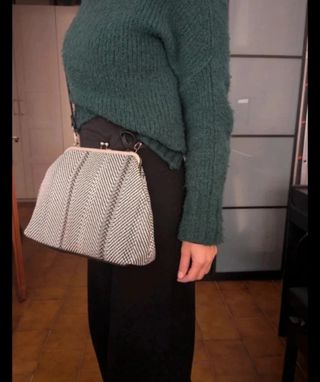 Borsa con chiusura clip fantasia chevron