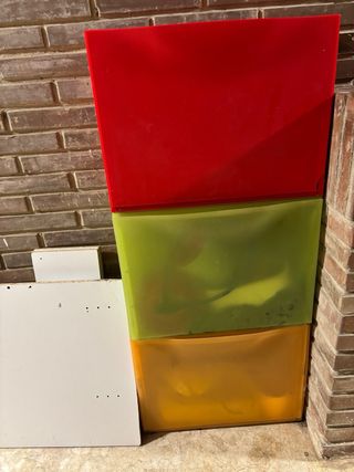 3 scarpiere modulari Ikea colorate