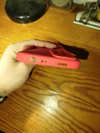 Custodia rossa per cellulare