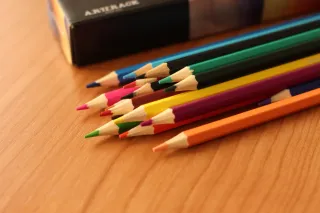 18 Lápices de Colores.