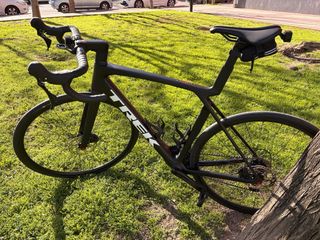 Trek Madone SL 5 Gen 8 Negro Mate