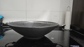 Wok hierro fundido Bodum K0810 sin usar