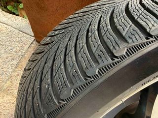 4 Neumaticos Toyota CH-R Invi Michelin 225/50 R 18