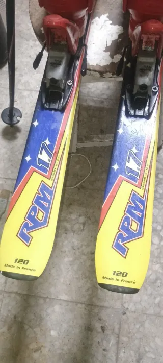 Esquís Rossignol 120cm con Botas Salomon 33