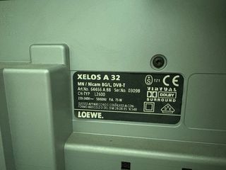 Televisor Loewe Plata y Negro