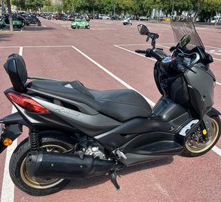 Yamaha Xmax 300 Tech Max