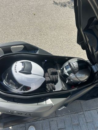 Yamaha Xmax 300 Tech Max