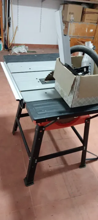 Sierra Circular de Mesa Naranja