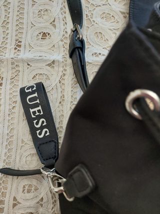 Zainetto Guess Nero 27x35x14 cm