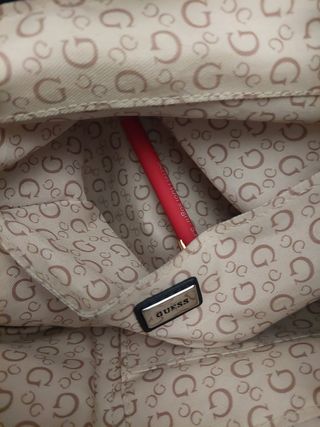 Zainetto Guess Nero 27x35x14 cm