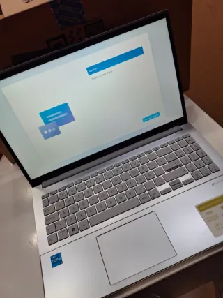 Asus Vivobook E15G i3-N305 512GB SSD