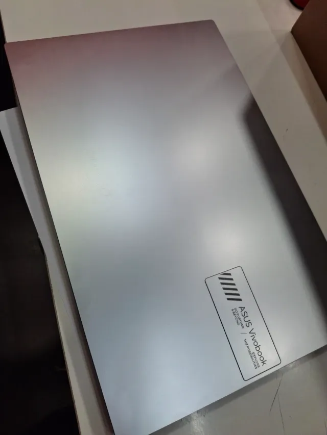 Asus Vivobook E15G i3-N305 512GB SSD