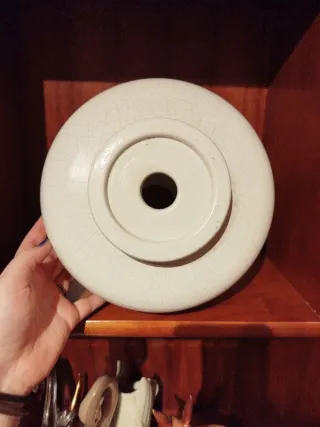 Jarrón de cerámica beige efecto agrietado