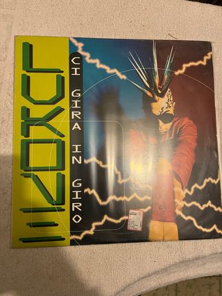 LUKONE Ci Gira In Giro Rock Vinilo