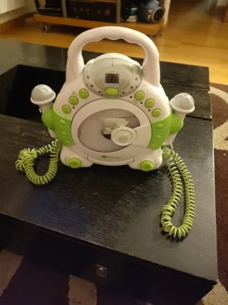 Karaoke Infantil con Micrófonos