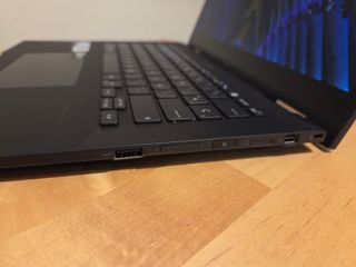 ASUS ExpertBook i7/16GB RAM/500GB SSD/14 Táctil