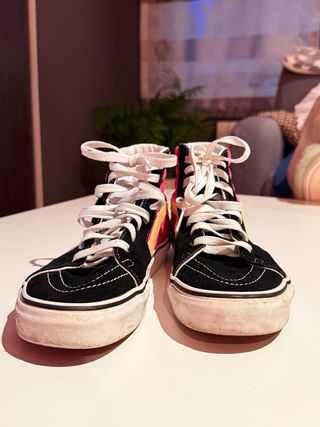 Vans SK8-Hi Negras, Rosas y Amarillas