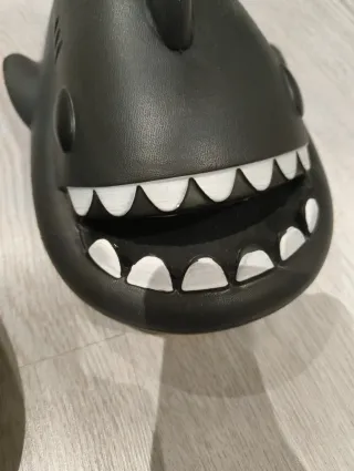 Chanclas Tiburón Negras