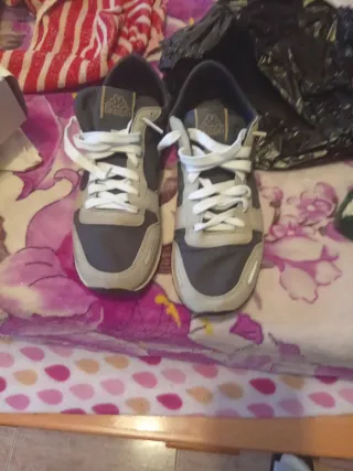 Zapatillas Kappa superligeras beige/gris