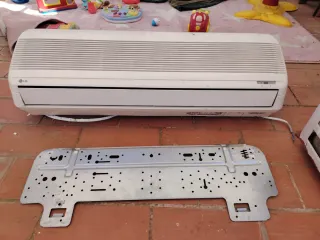 Aire Acondicionado LG Blanco