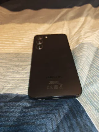 Samsung Galaxy S23 256GB Plata