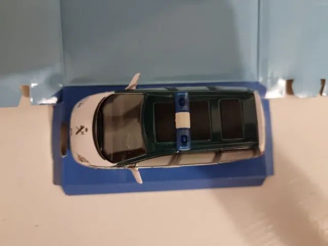Peugeot 807 Guardia Civil 1:43