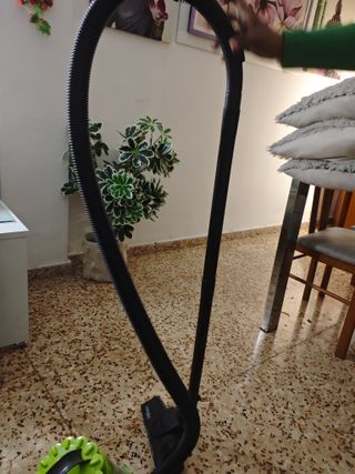 Aspiradora Conga Verde y Negra