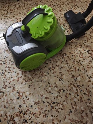 Aspiradora Conga Verde y Negra