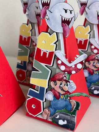 Caja Pirámide Mario Bros