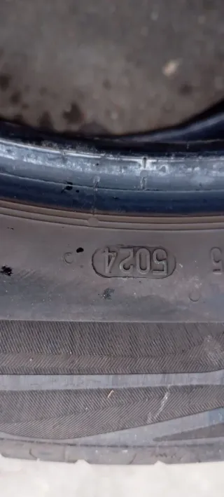 Neumático Continental 195/60 R18 96H