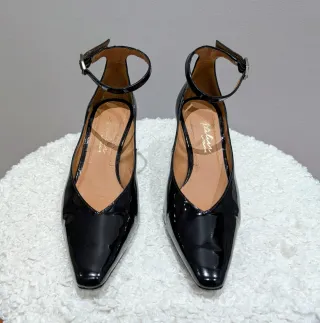 Zapatos de salón Latouche negros