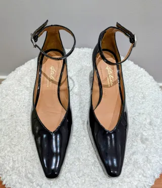 Zapatos de salón Latouche negros