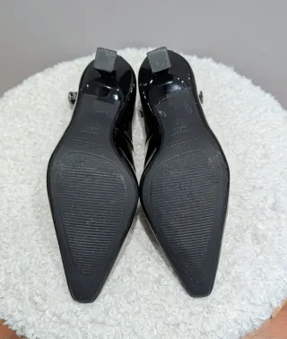 Zapatos de salón Latouche negros