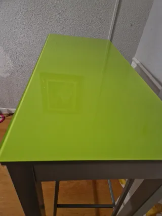 URGE Mesa alta cristal y metal