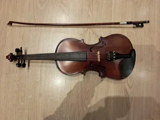 Violín 1/2 con arco y funda