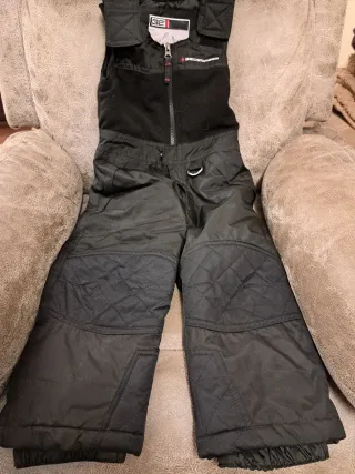 Pack Nieve: Peto, Manoplas y Pasamontañas