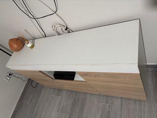 Mueble TV salón madera y cristal