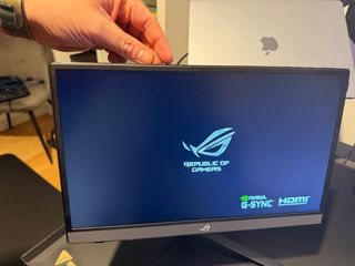Monitor Gaming Portátil Asus ROG 15.6 FHD 144Hz