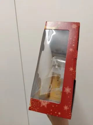 Scatola Ken Holiday 2025 Doll Biondo