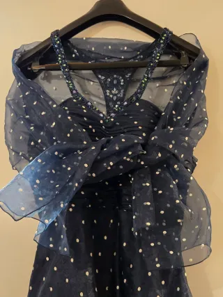 Vestido de fiesta azul plateado