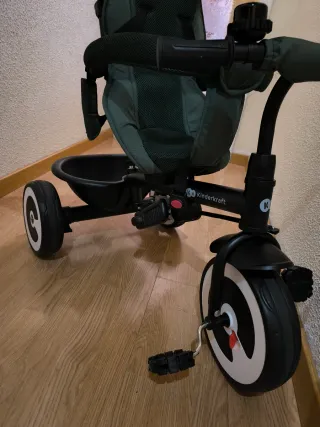 Triciclo Kinderkraft Aston Evolutivon verde