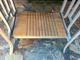 Antigua palanganera restaurada