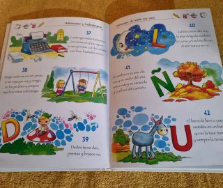 Adivinanzas y Trabalenguas (Spanish Edition)