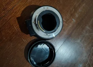 Canon EOS M + Adattatore Meike